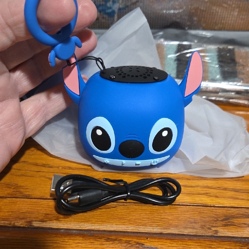 New Bundle Of Stitch 6 Items. Must See